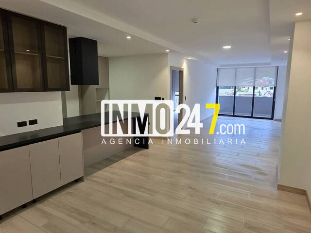 #JCD2 - Departamento para Venta en Cuenca - A