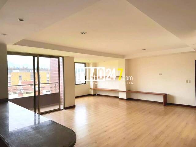 #JCDR5 - Departamento para Alquiler en Cuenca - A