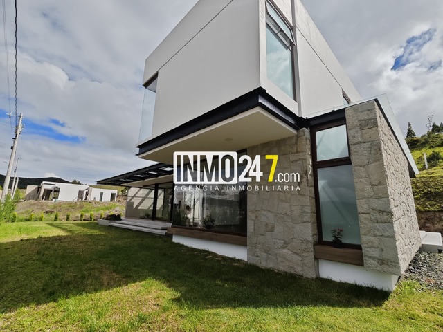 #GACVTQ510 - Casa para Venta en Cuenca - A