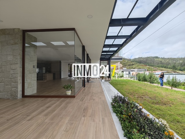 #GACVTQ510 - Casa para Venta en Cuenca - A