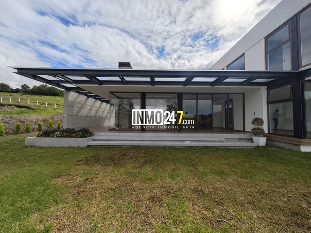 Casa para Venta en Cuenca - 4