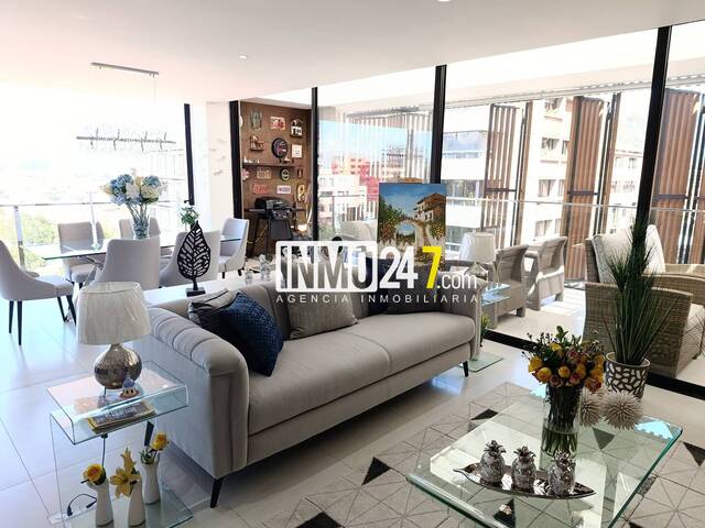 #GAVD24 - Departamento para Venta en Cuenca - A