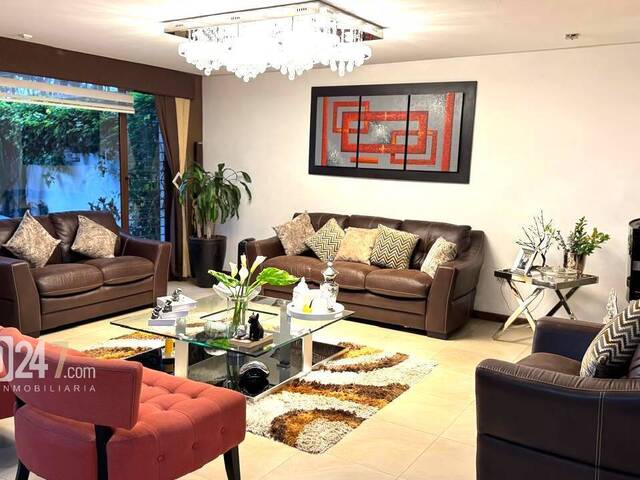 #MM55C - Casa para Venta en Cuenca - A - 1