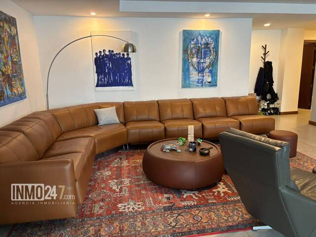 #SPCV65D - Departamento para Venta en Cuenca - A